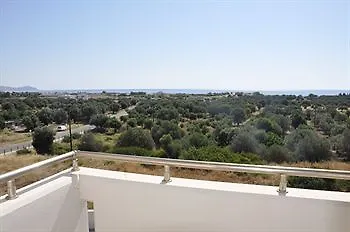 Daniel Luxury Lägenhetshotell 4*