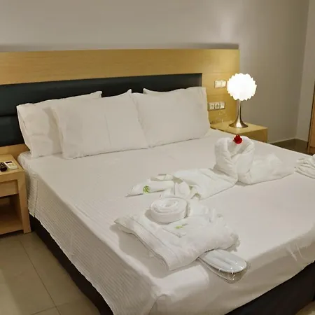 Daniel Luxury Lägenhetshotell 4*