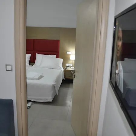 アパートホテル Daniel Luxury 4*