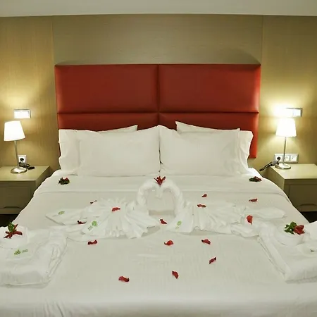Lägenhetshotell Daniel Luxury 4*