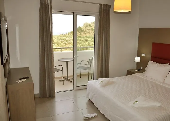 Daniel Luxury Aparthotel 4*